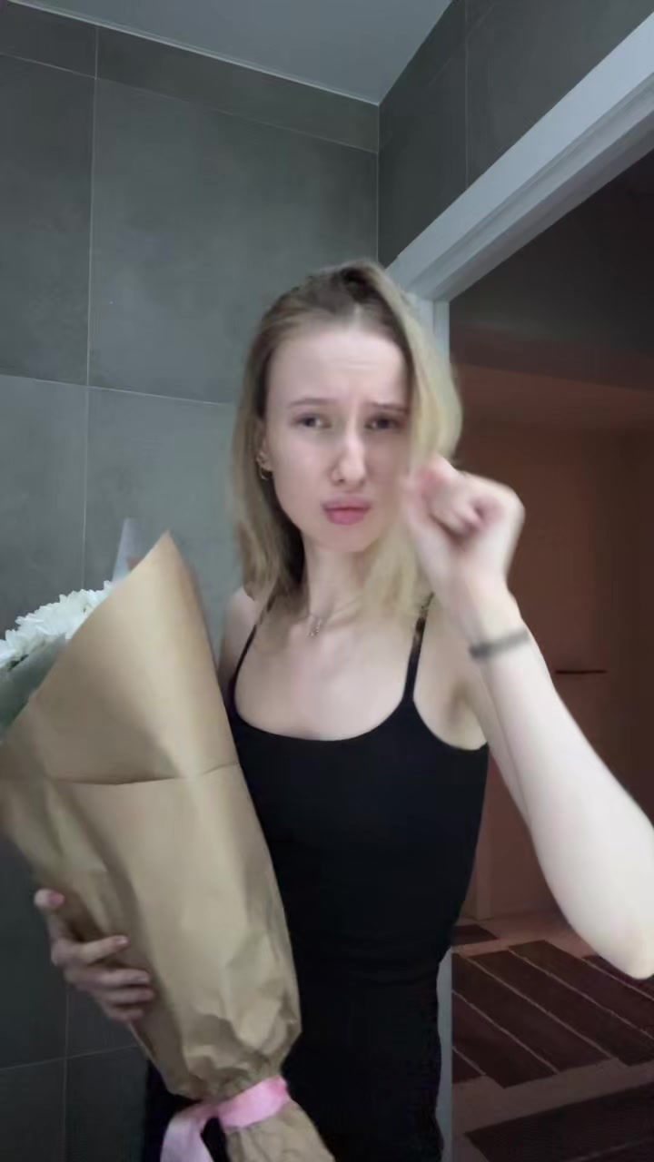 @r.v