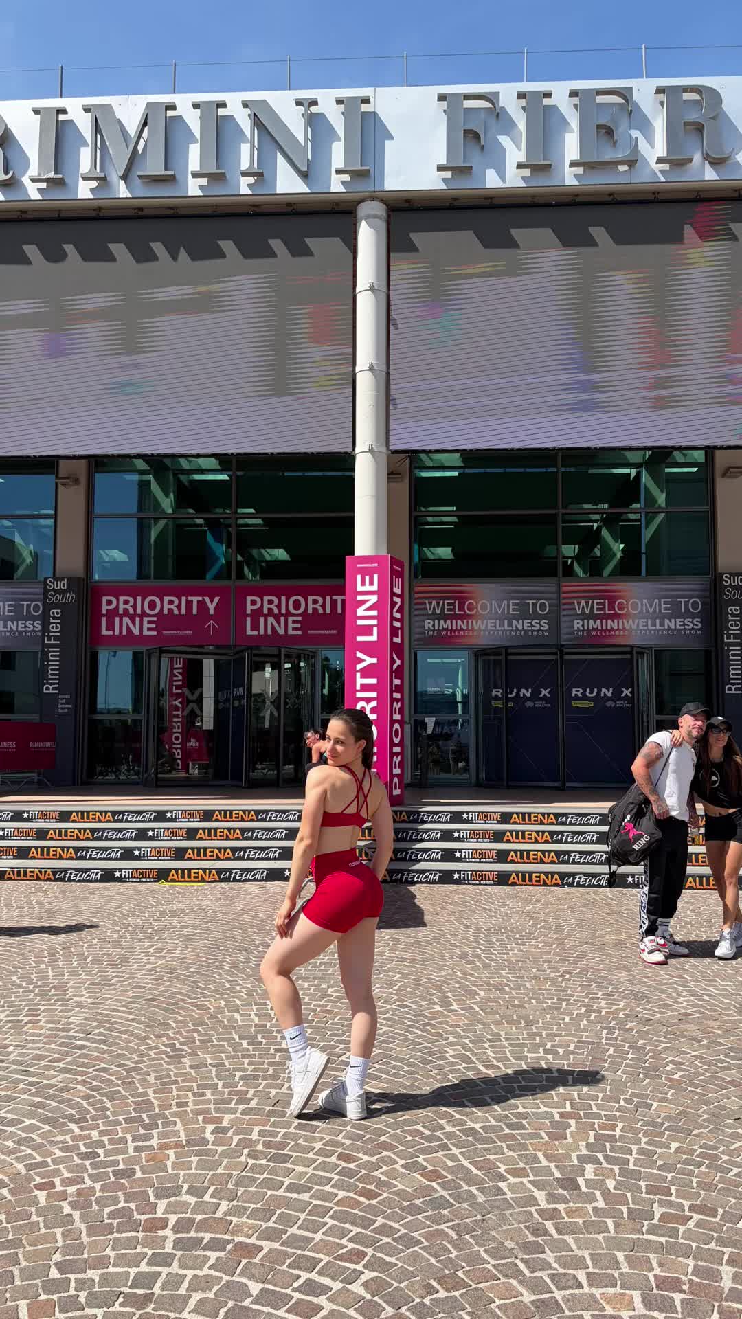 @valeriafarris08_