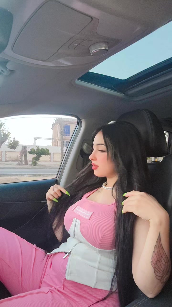 @الملكه نور