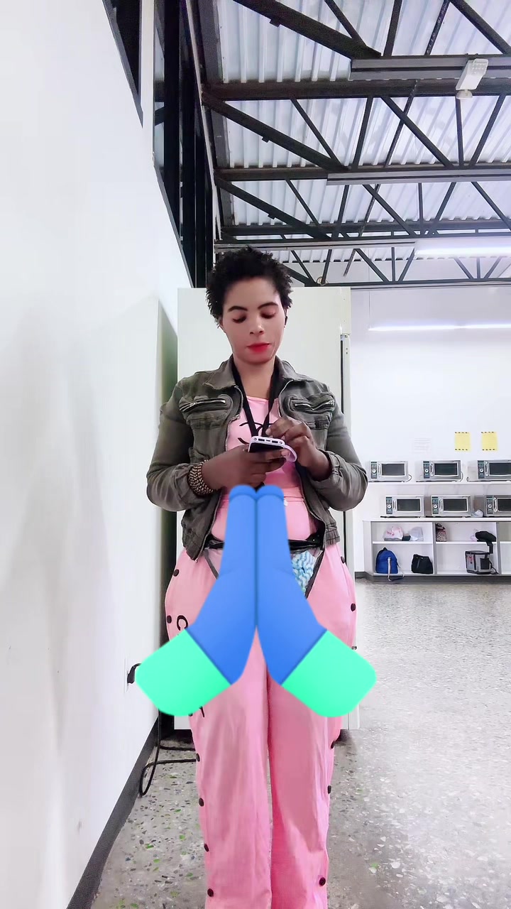 @echasaly88