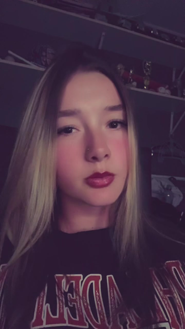 @⃟