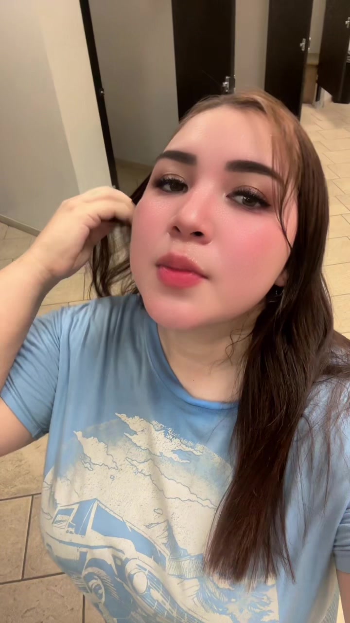 @Alexita