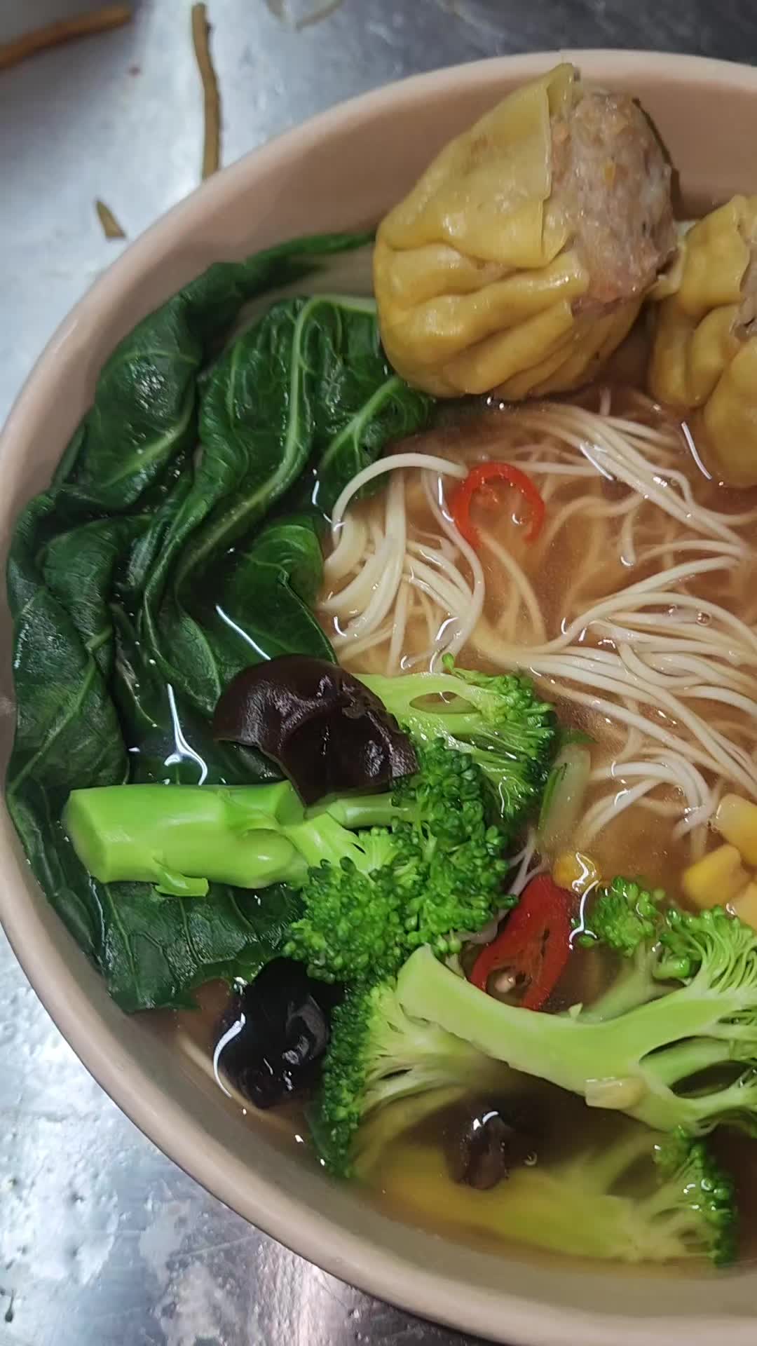 @littleLai🇹🇹 🇰🇭 🇨🇳