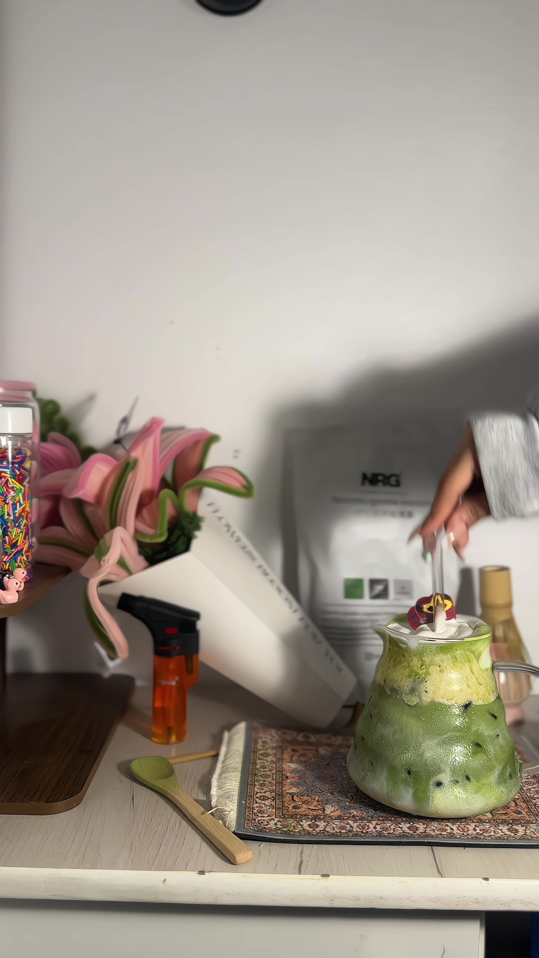@-