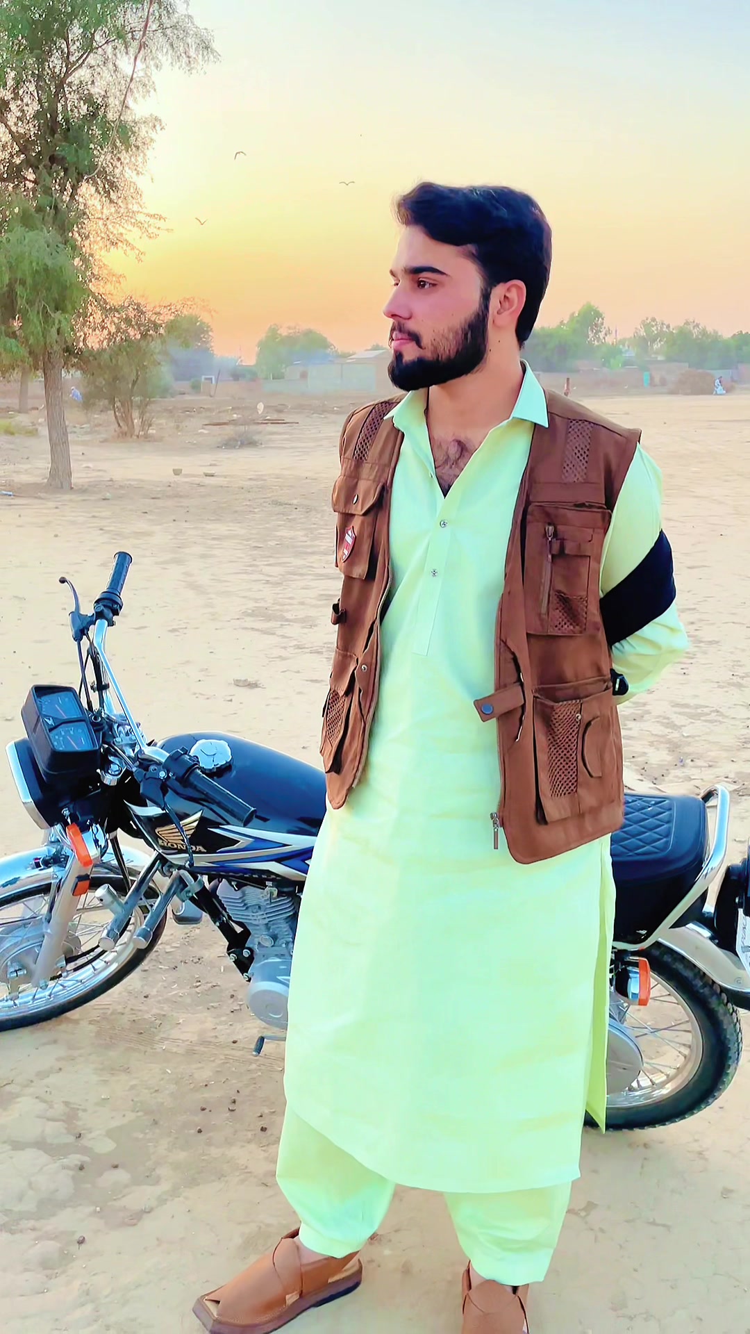 @𝙏𝙖𝙡ح𝙖 𝙉𝙄𝘼𝙕𝙄 🇵🇰🦅