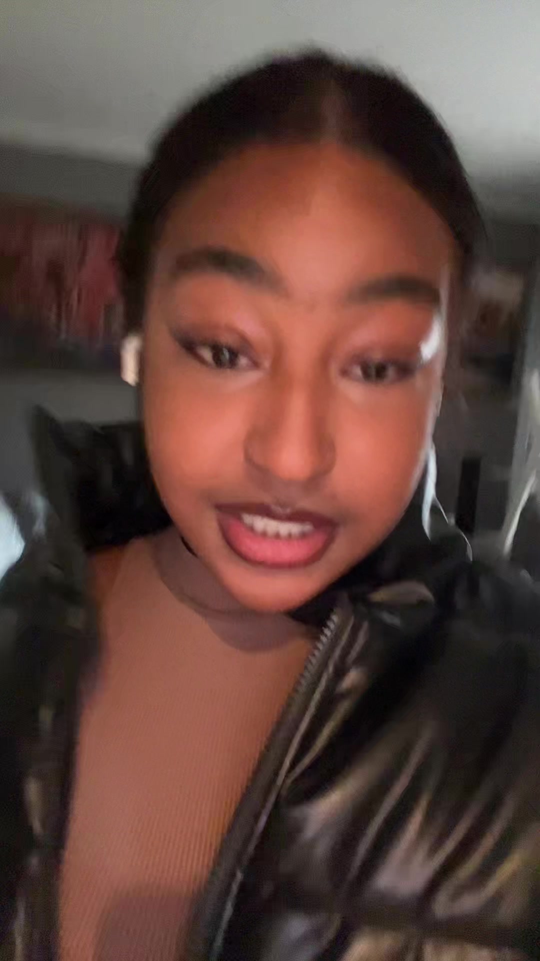@𝑩𝒐𝒉𝒍𝒂𝒍𝒆🐝
