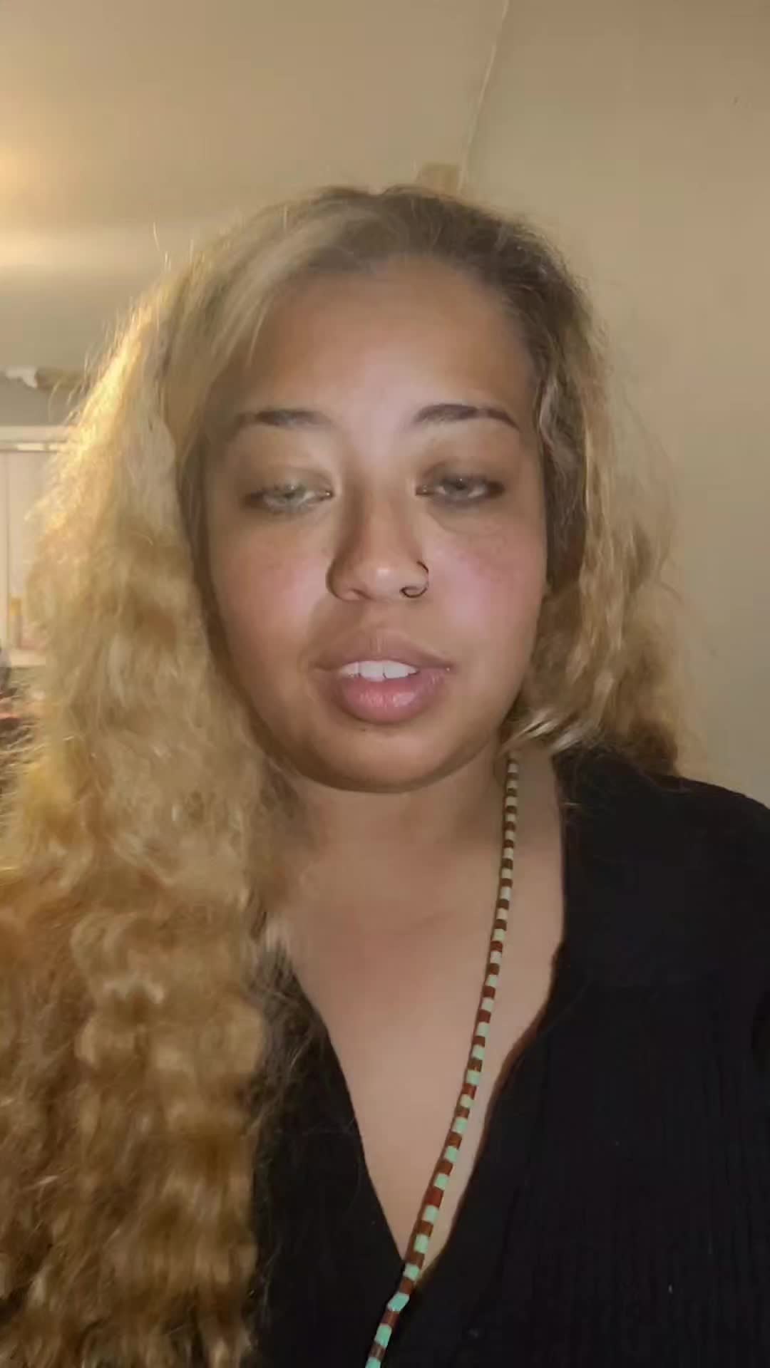 @Honeydoee