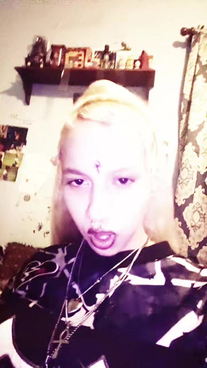 @🧿