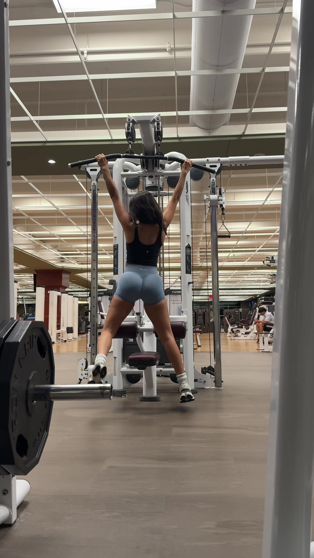 @Lara