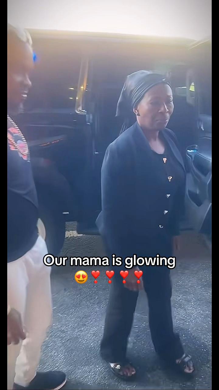 @💕Original Lady❣️😍😇