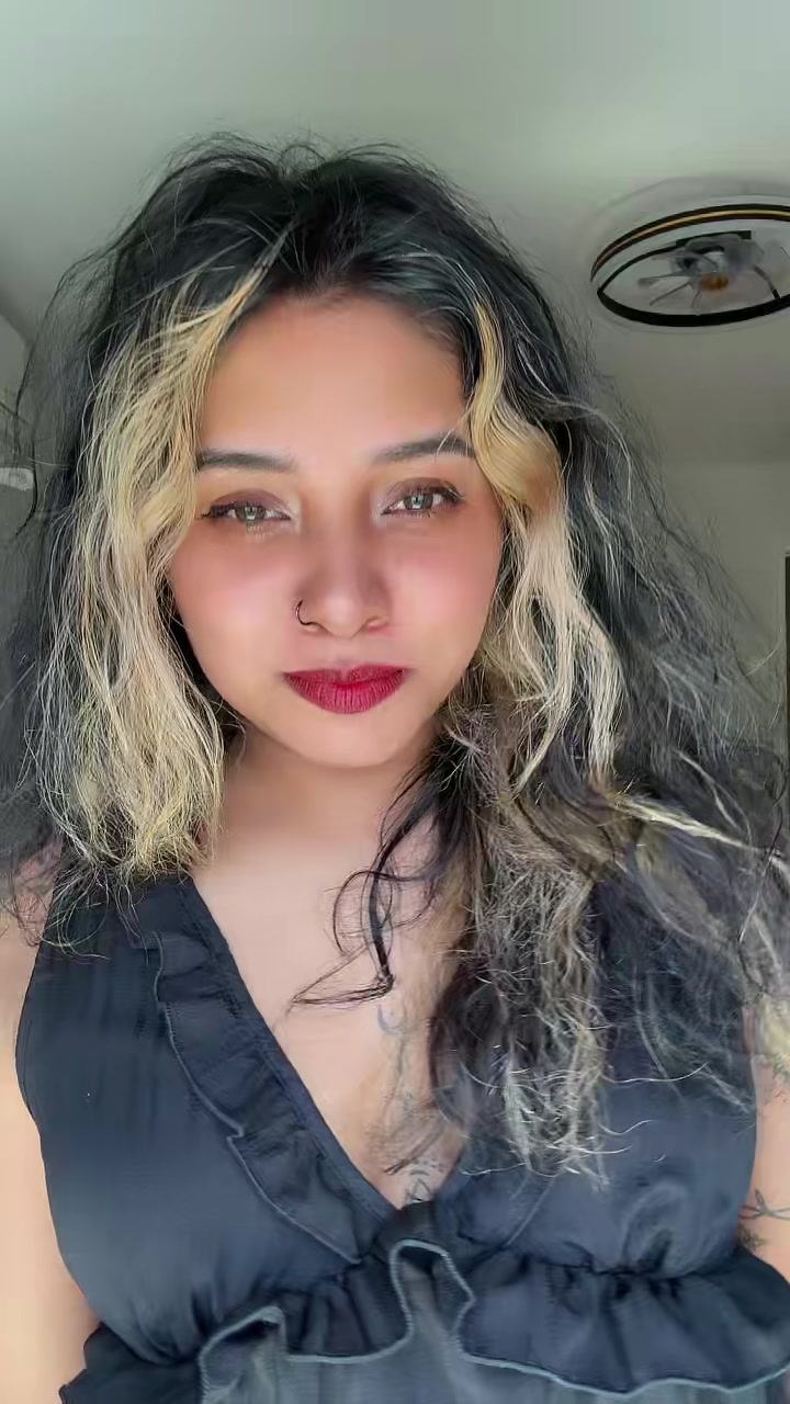 @Sabrina