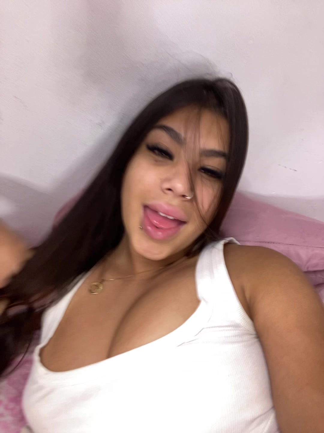@Isa