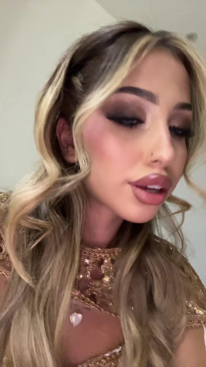 @chadeeee