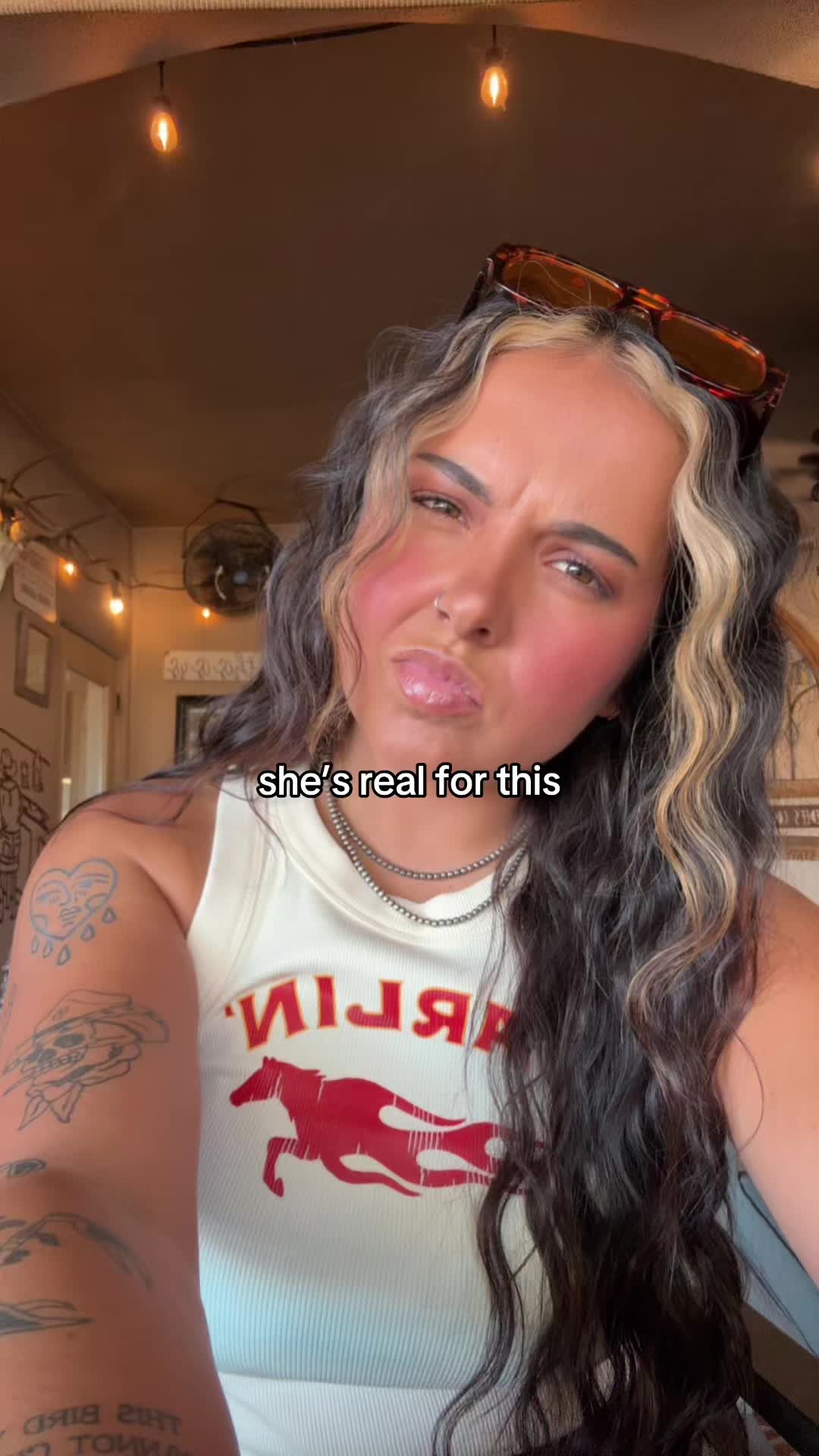 @pikivids_