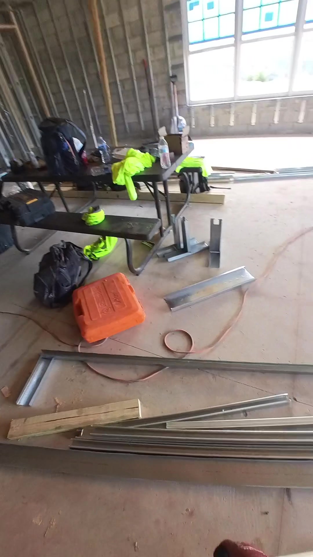 @Drywall_hanger