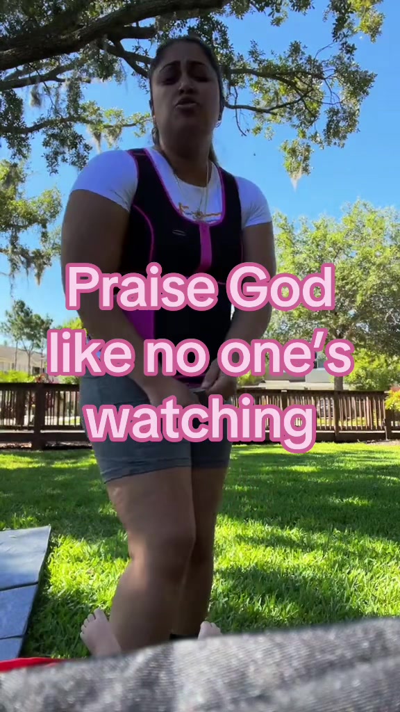 @✝️&ensp;ᗷᗴ𝓉Ŝ𝓨&ensp;💗