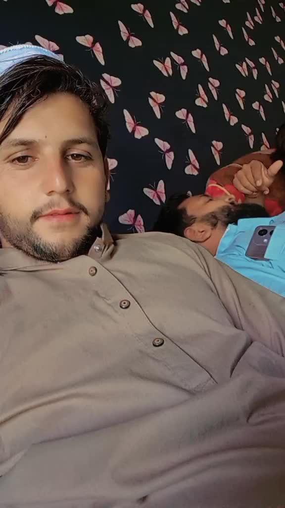 @Hussain Ahmad 923