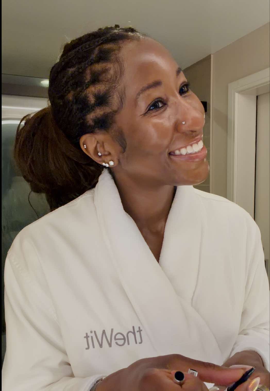 @Olabola Awosika, MD, MS, FAAD