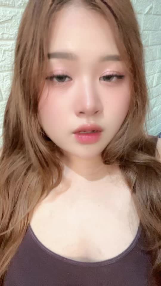 @ayy
