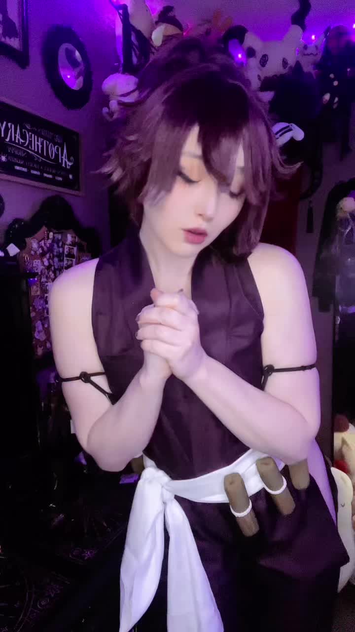 @🦇 𝕳𝖔𝖓𝖊𝖞 𝕭𝖆𝖙 🦇