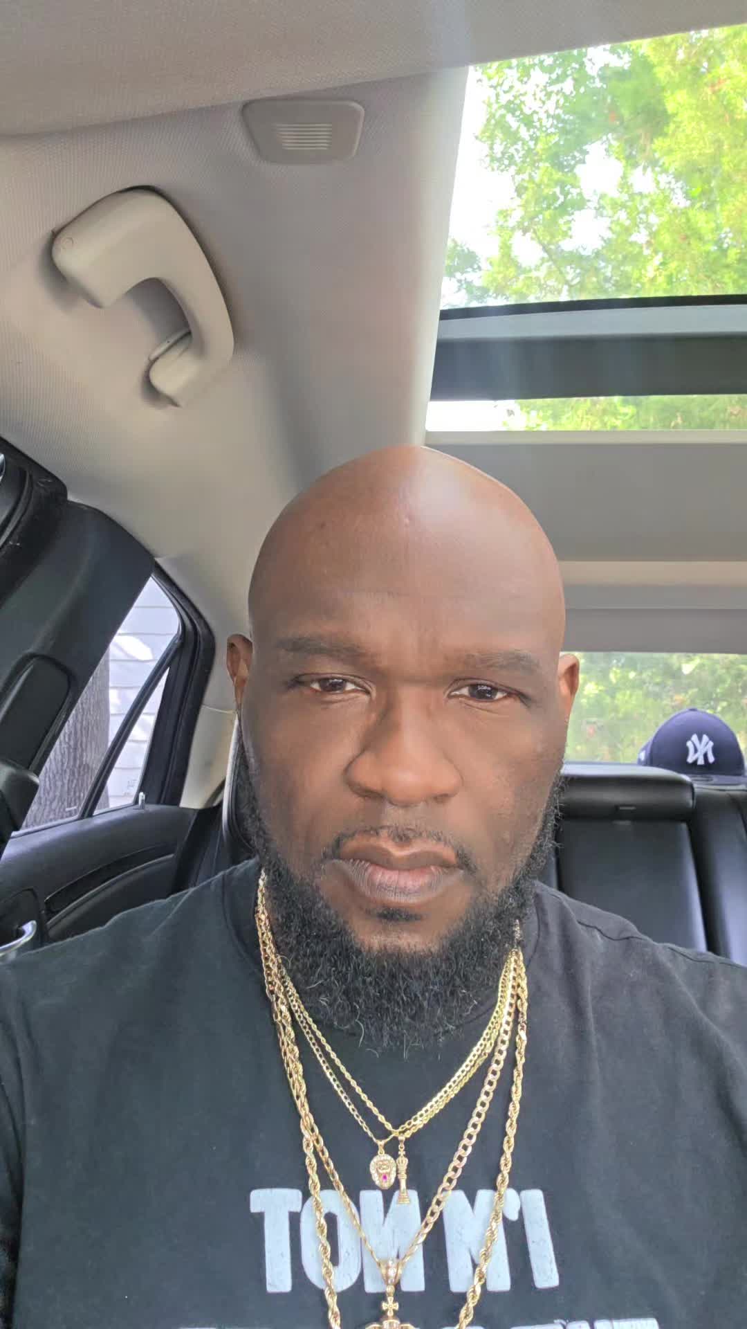 @Uncledeespeaks
