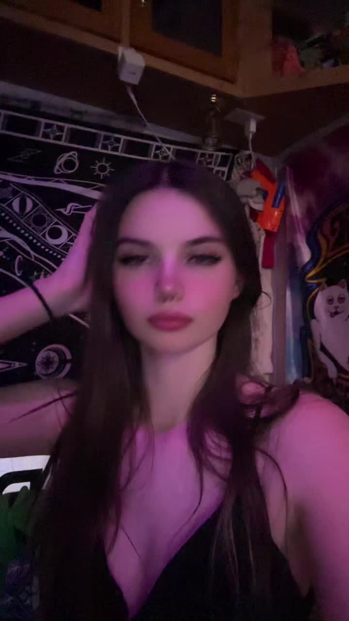 @C H L O E