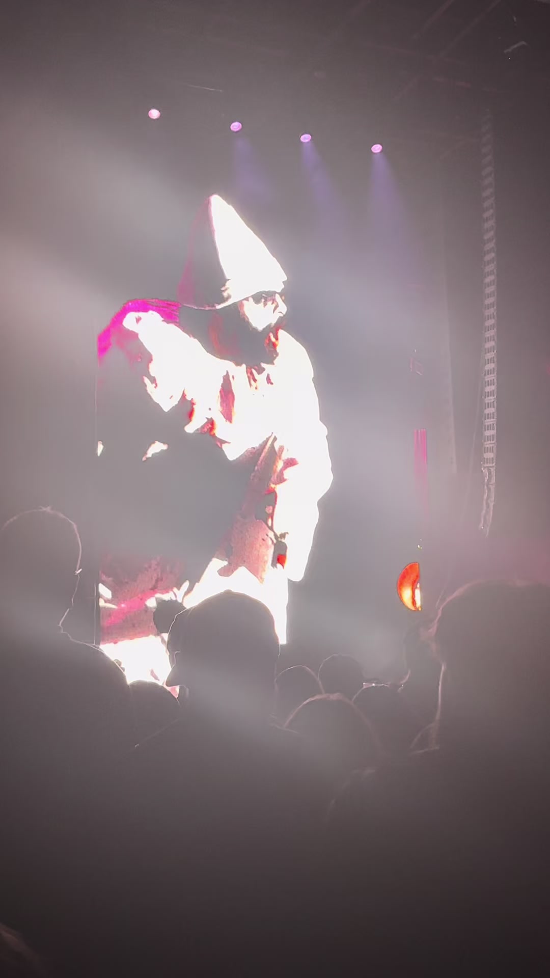 @𝒥𝐿𖤐 击̸