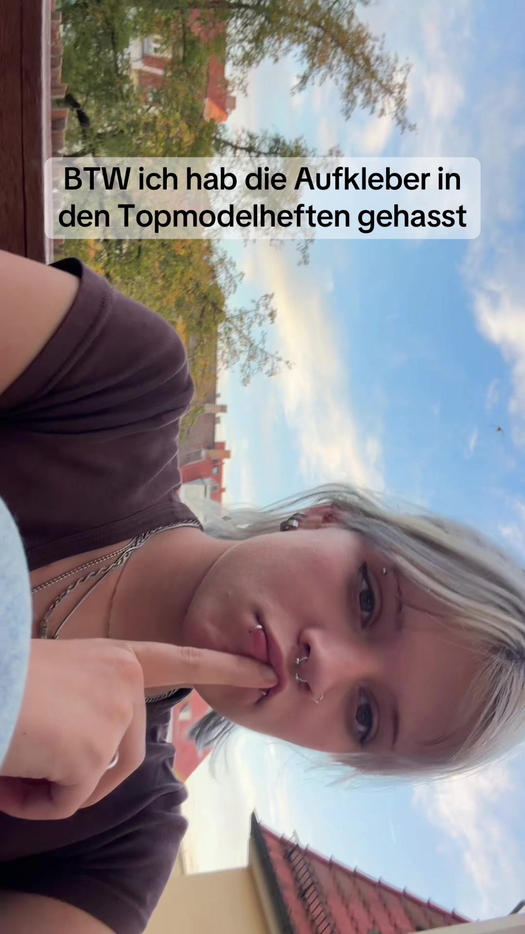 @•.•£€€•.•
