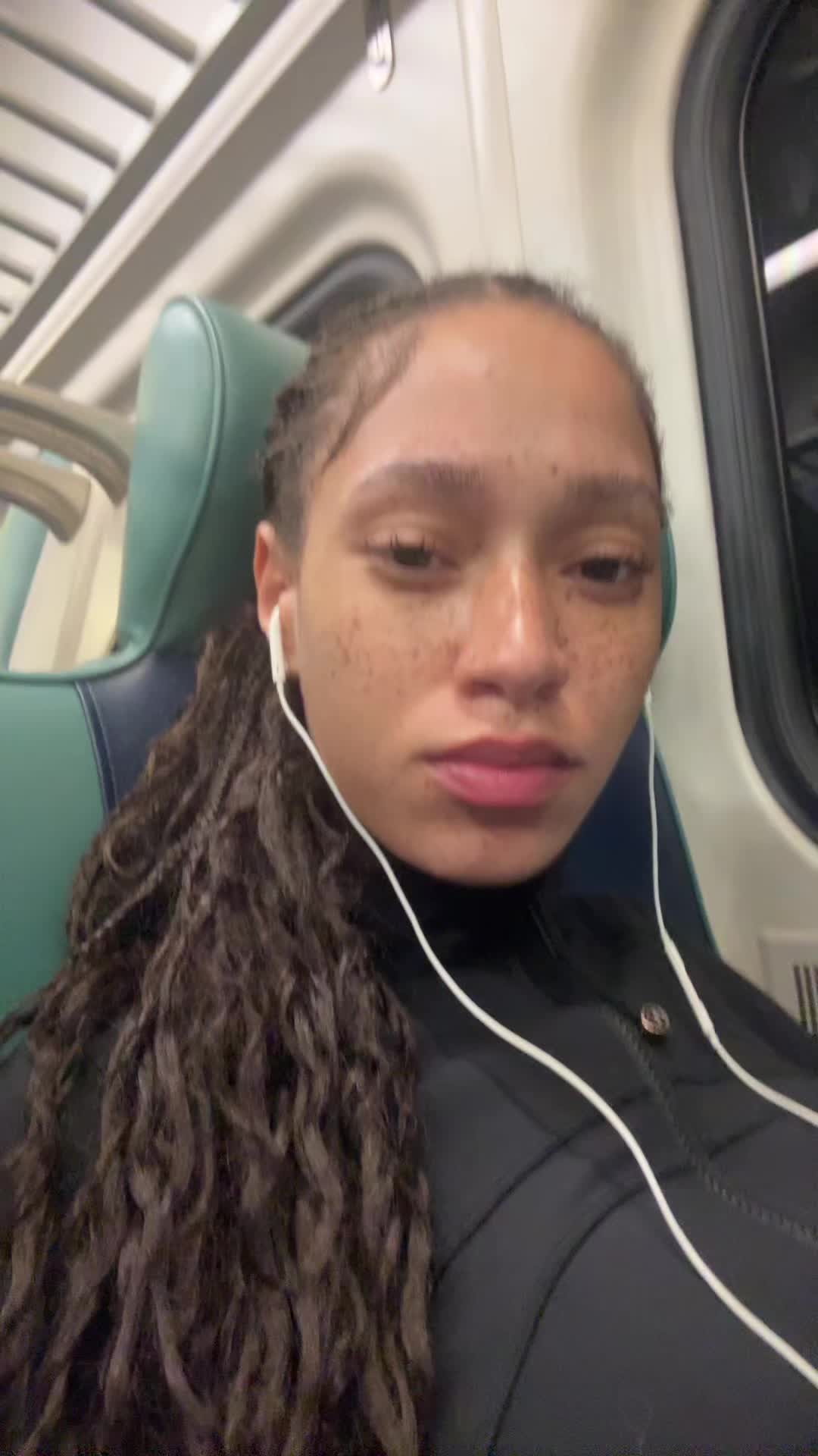 @turnurphoneoffandadoreme