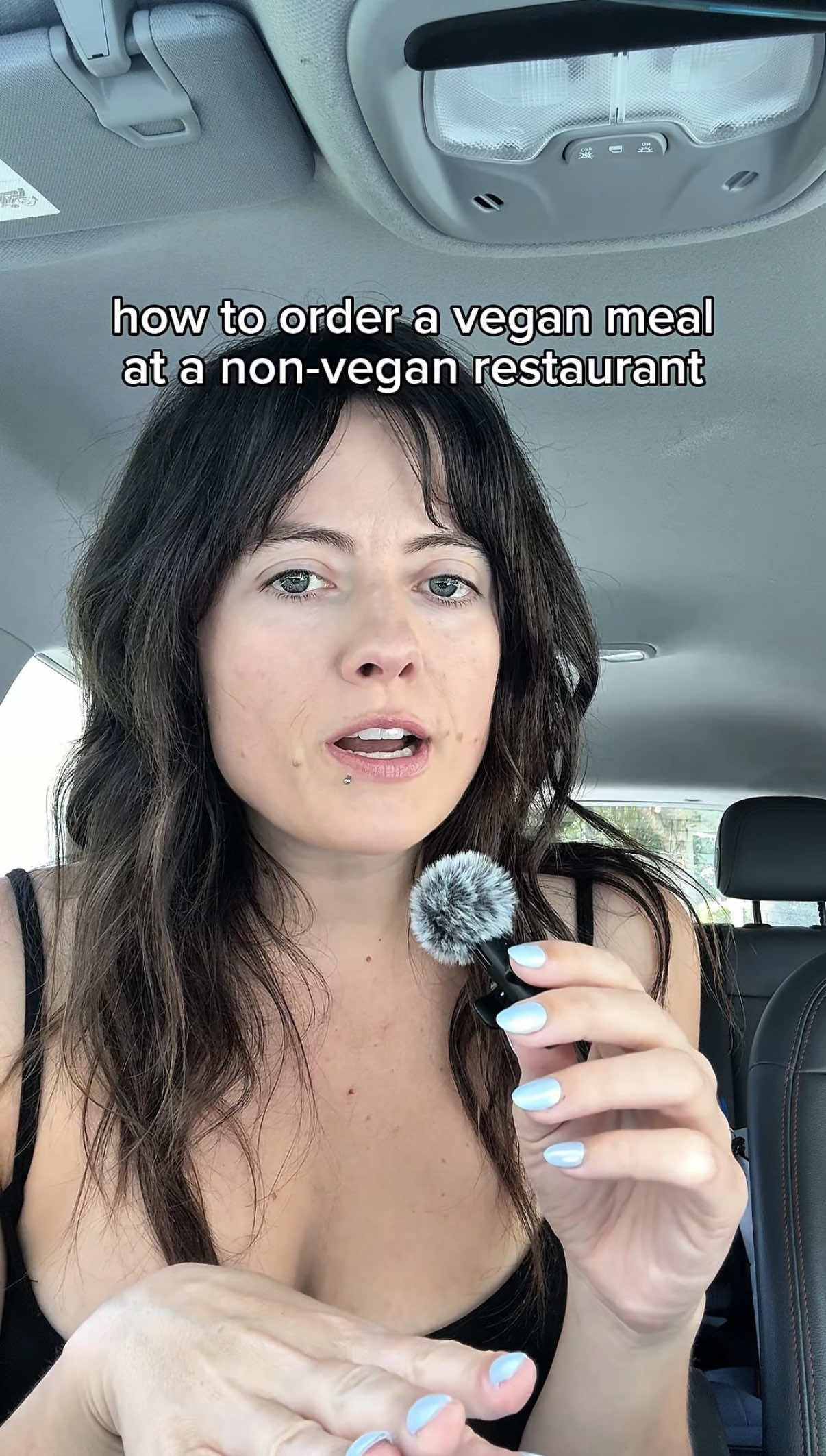 @maggieeatsvegan