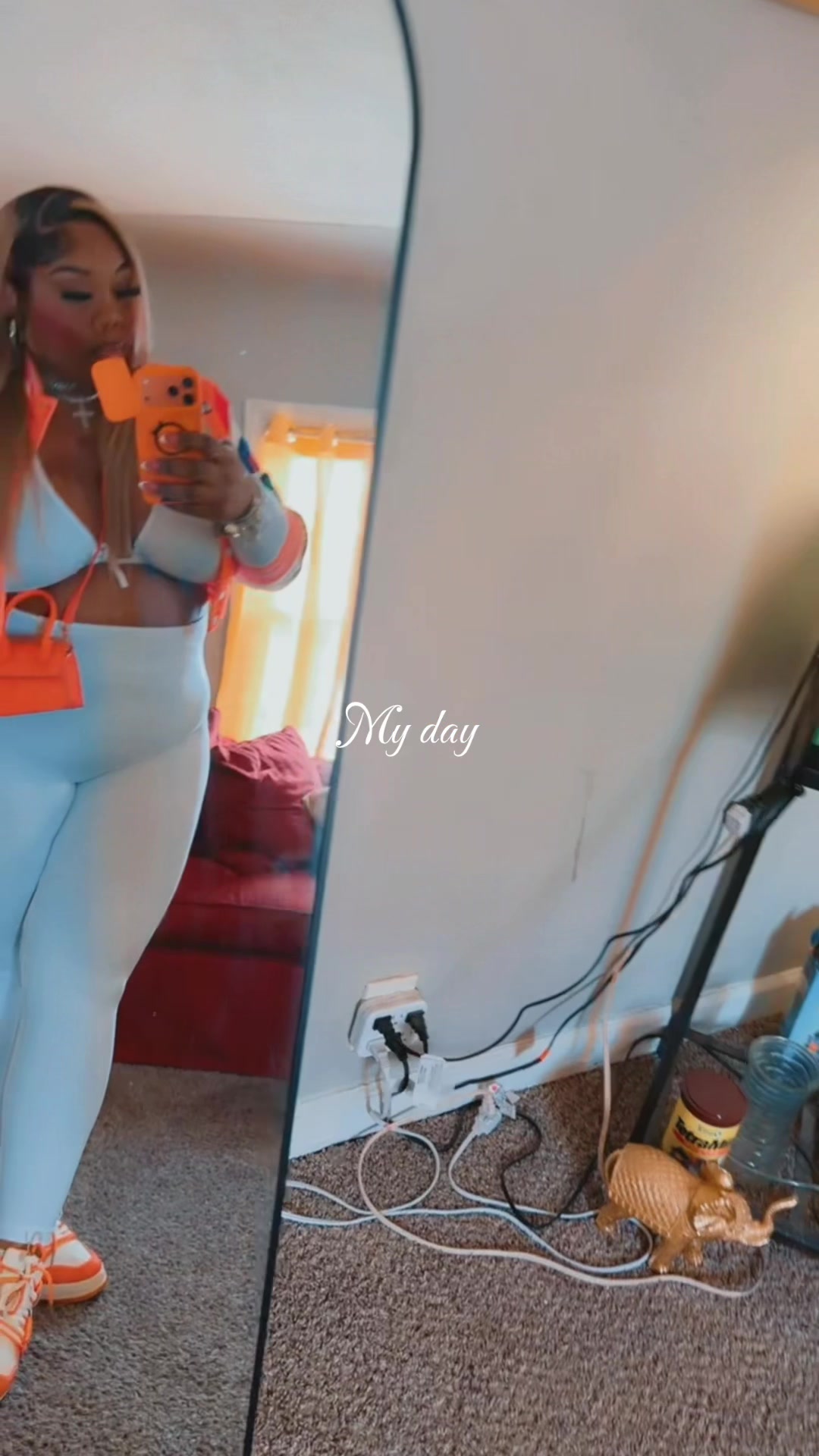 @Thee_Beez-Knees ๐ ๐ฅถ๐ฅ๐ฅต
