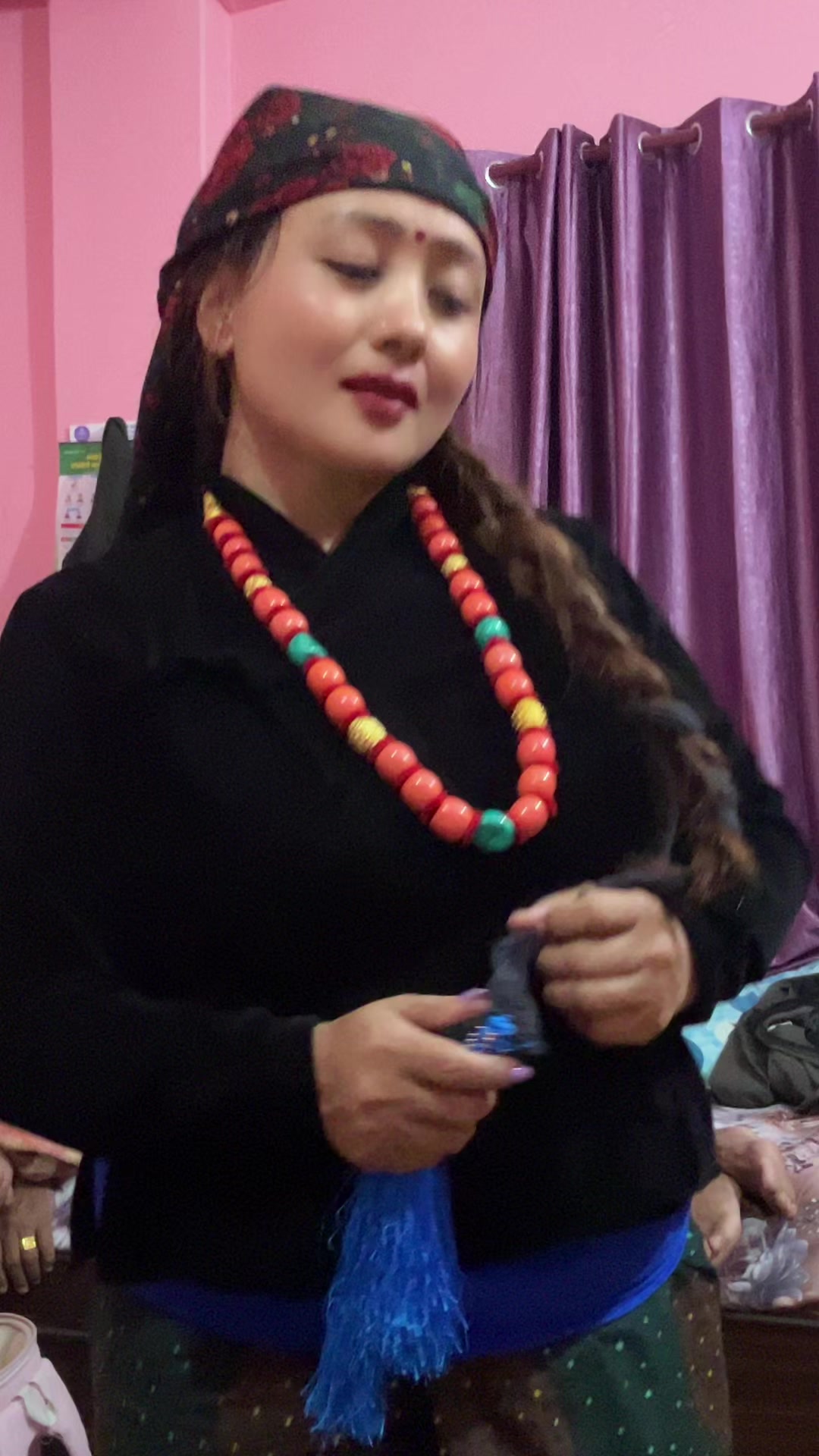 @PARU GURUNG