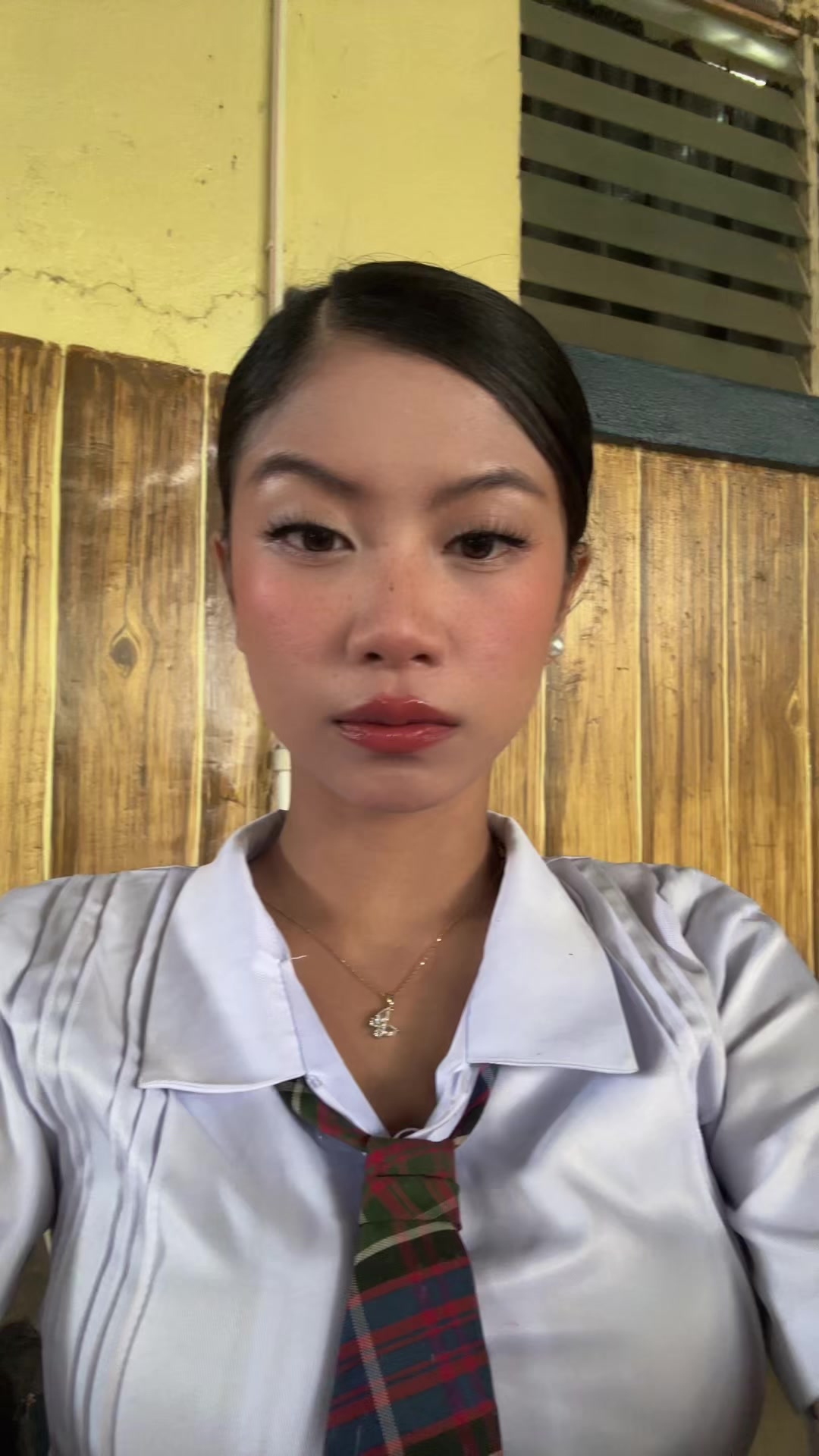 @Zizukie