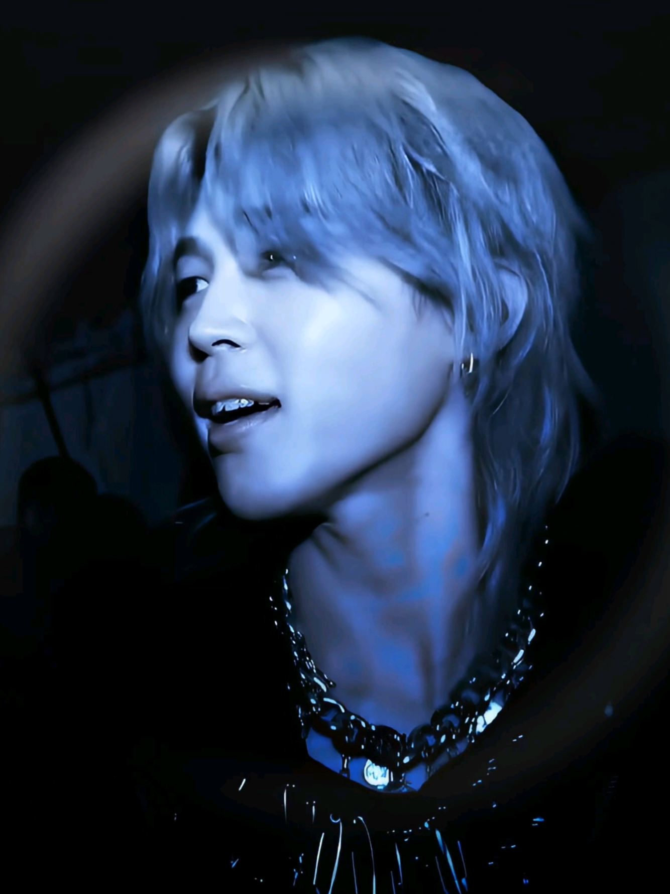 @jj1m1n⁷ is seeing BTS
