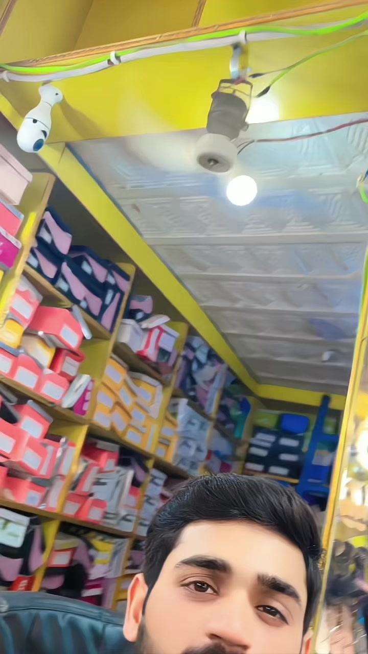 @⚜️جنيد_بھٽو⚜️