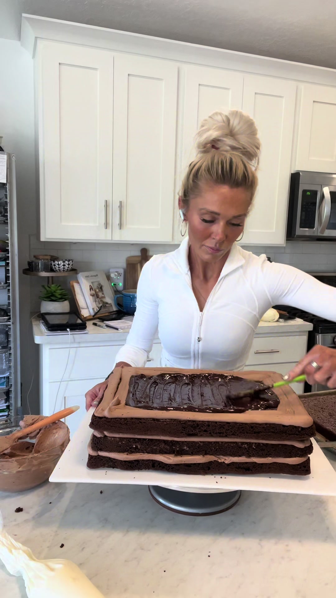 @The Blonde who Bakes