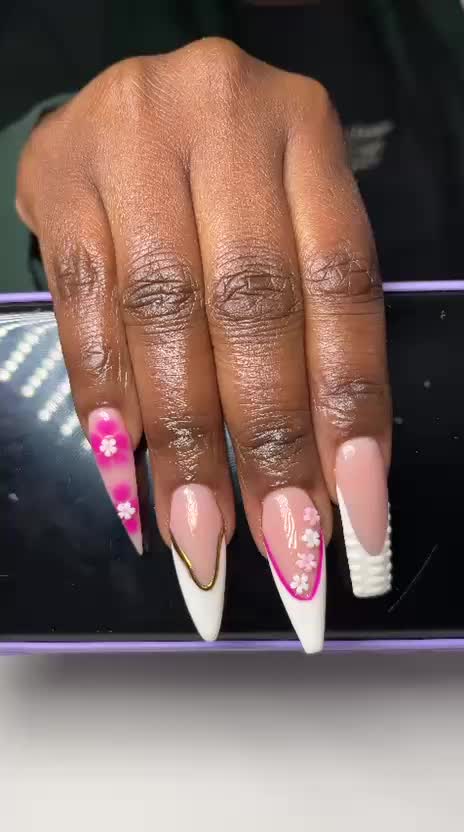 @Guguhairsaloon