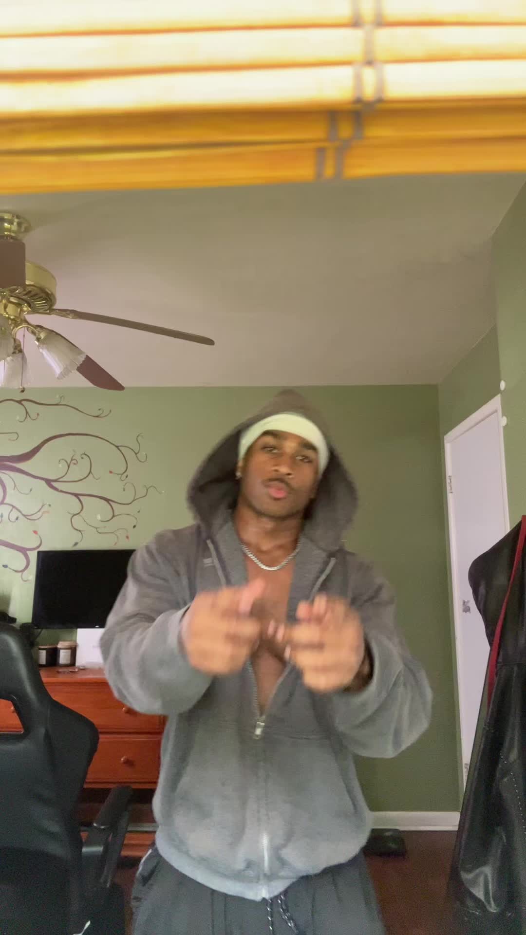 @KT