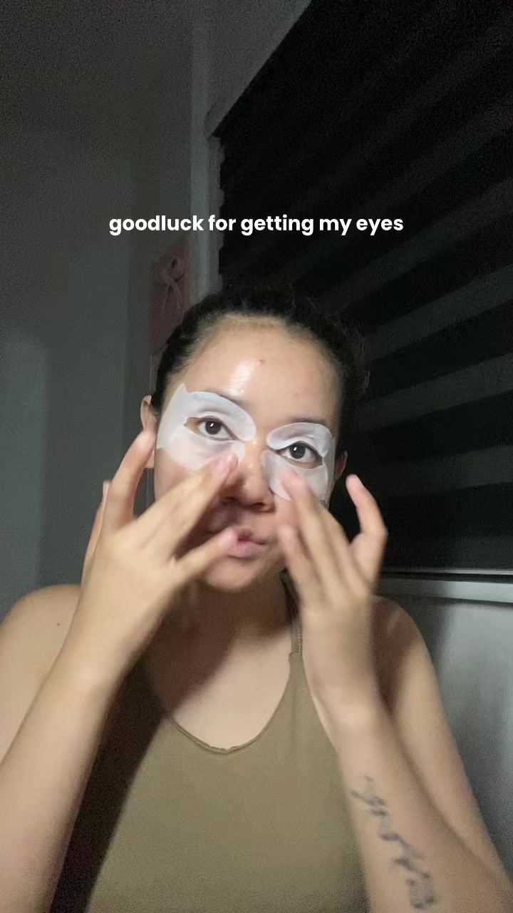 @isayyy𝜗𝜚