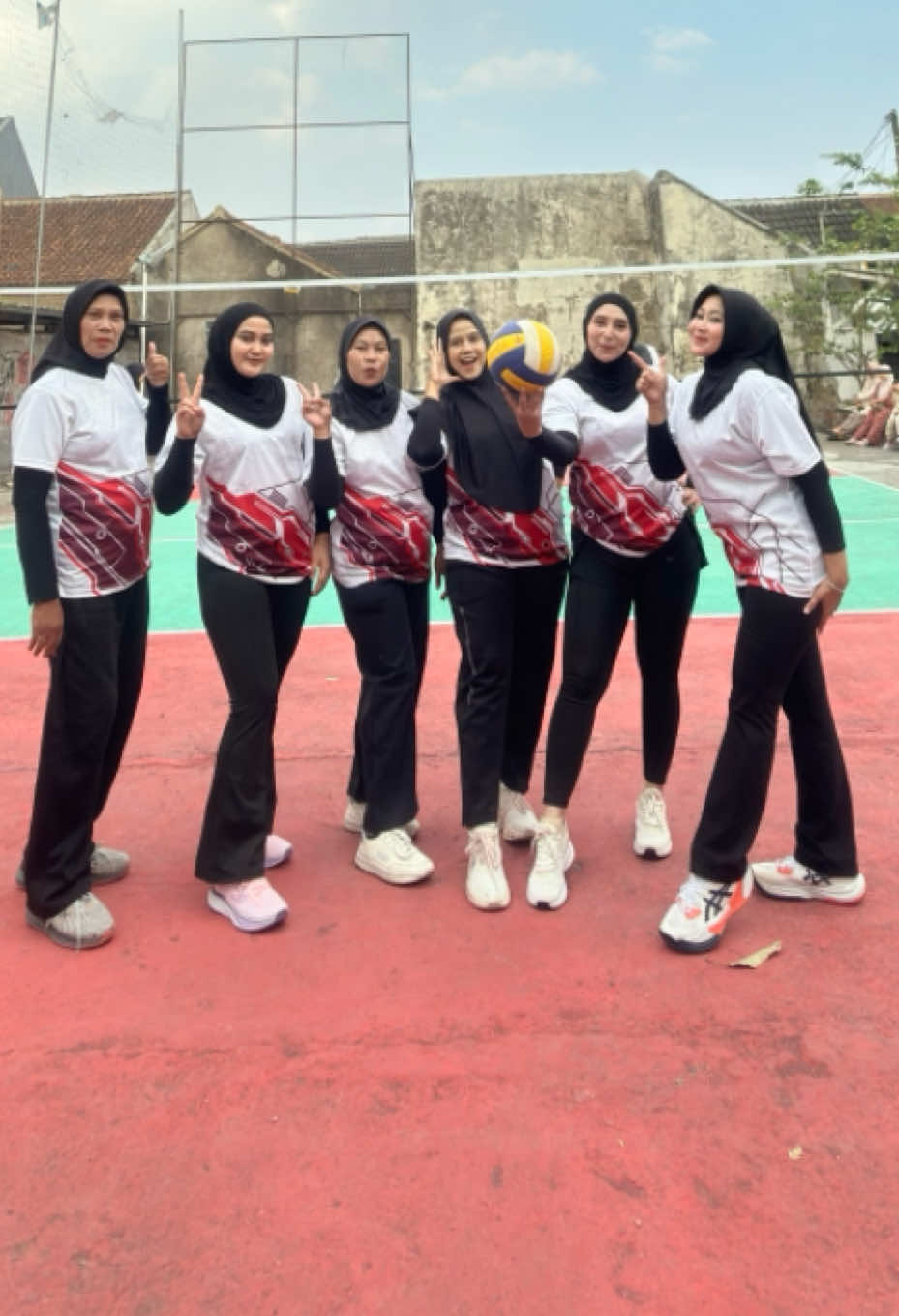 @Ans Tasik
