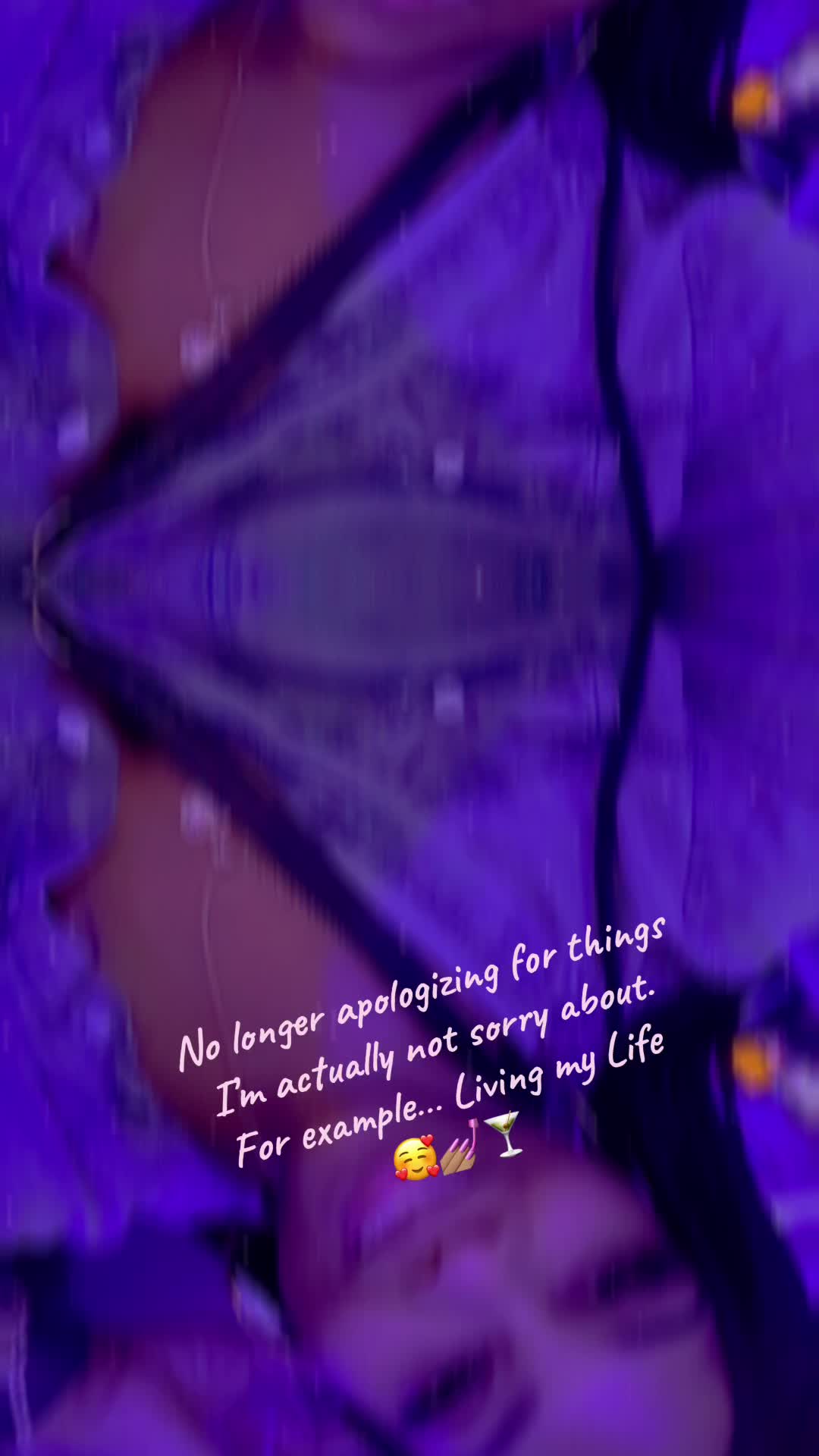 @Ƈɧɛཞཞı𝒮𝓊𝓃𝒹𝒶𝓏ℯ✨