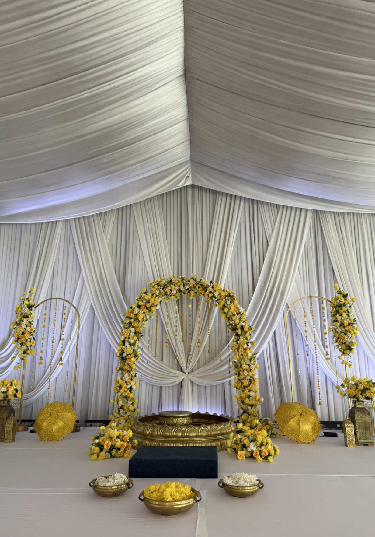 @kameliathefloraldesigner