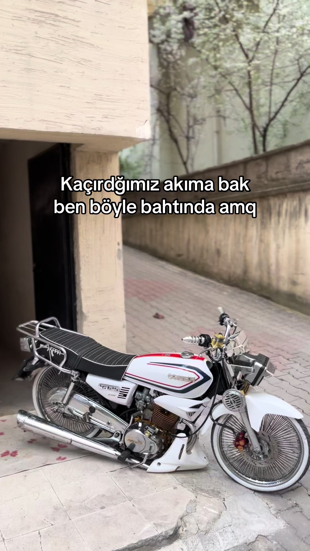 @𝐄𝐦𝐫𝐞