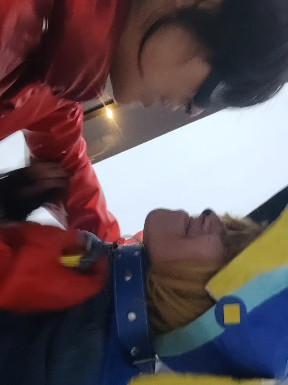 @๐
๐ซ๐๐ง ๐ก๐ฎ๐ฅ๐ฅ