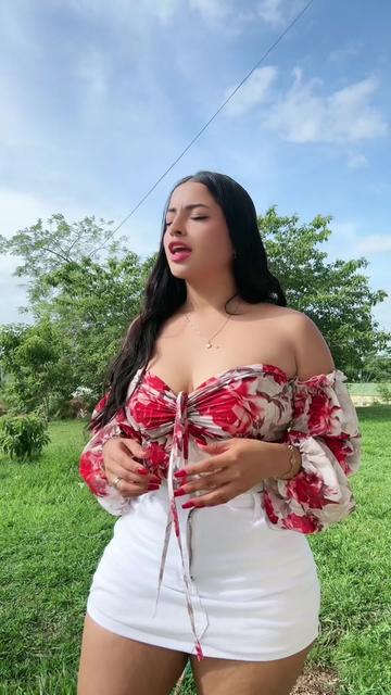 @Loany García 🦋