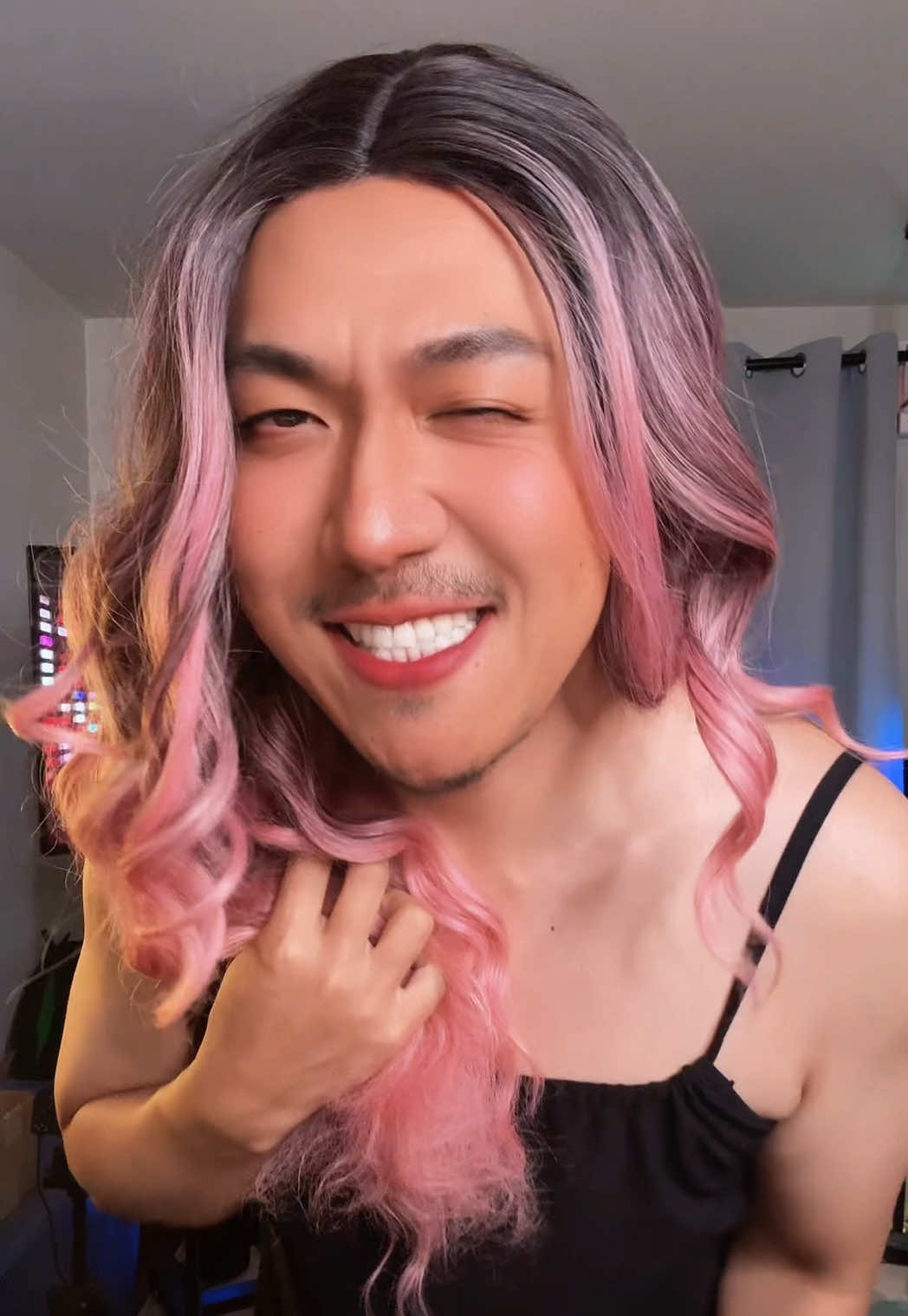 @RealTomChou