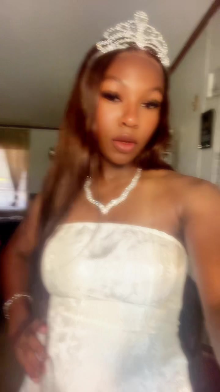 @Destiny🫰🏽💋