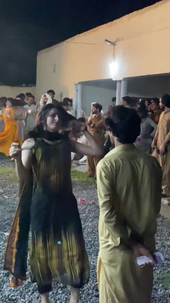@Mardan-Queen💃💃