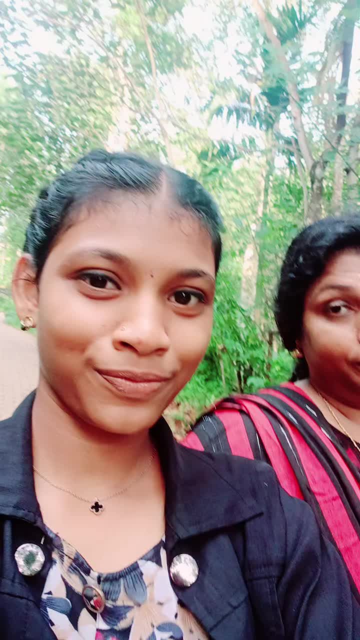 @ഽഡീഠ girl...achutty♥️
