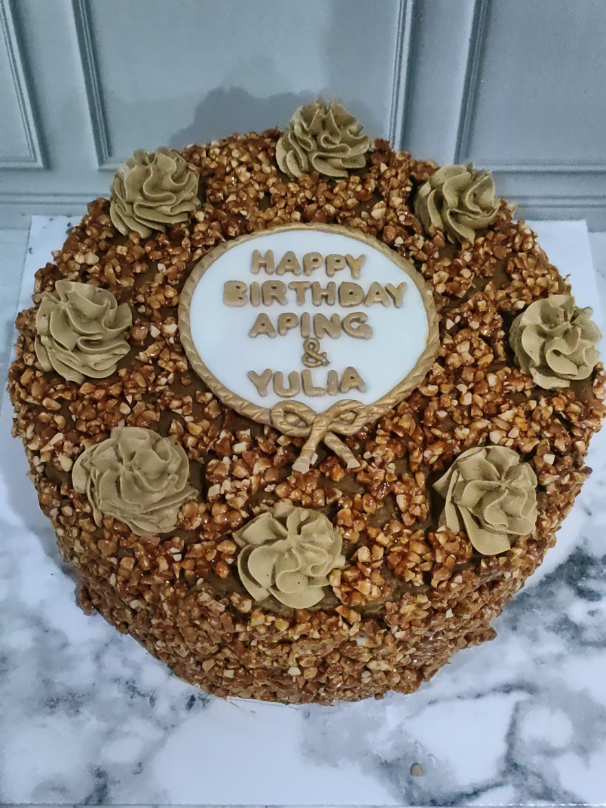 @Ester Kitchen Cake